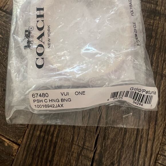 NWT Coach Signature Push Hinged Bangle in Gold/Pink/Petunia - Picture 8 of 9